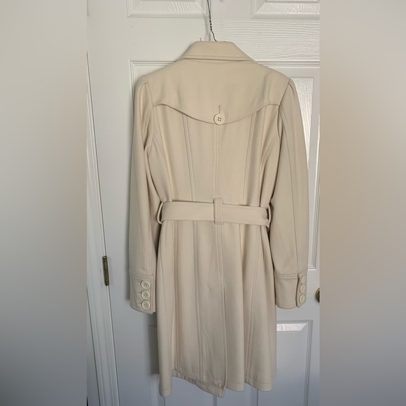 Wool coat by Guess size M - Picture 5 of 8